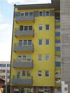 Стамбена зграда "Уни-инвест" у Бањалуци